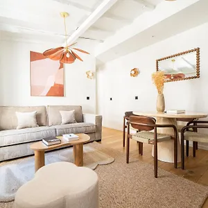 Dreamyflat - Archives Apartment Paris
